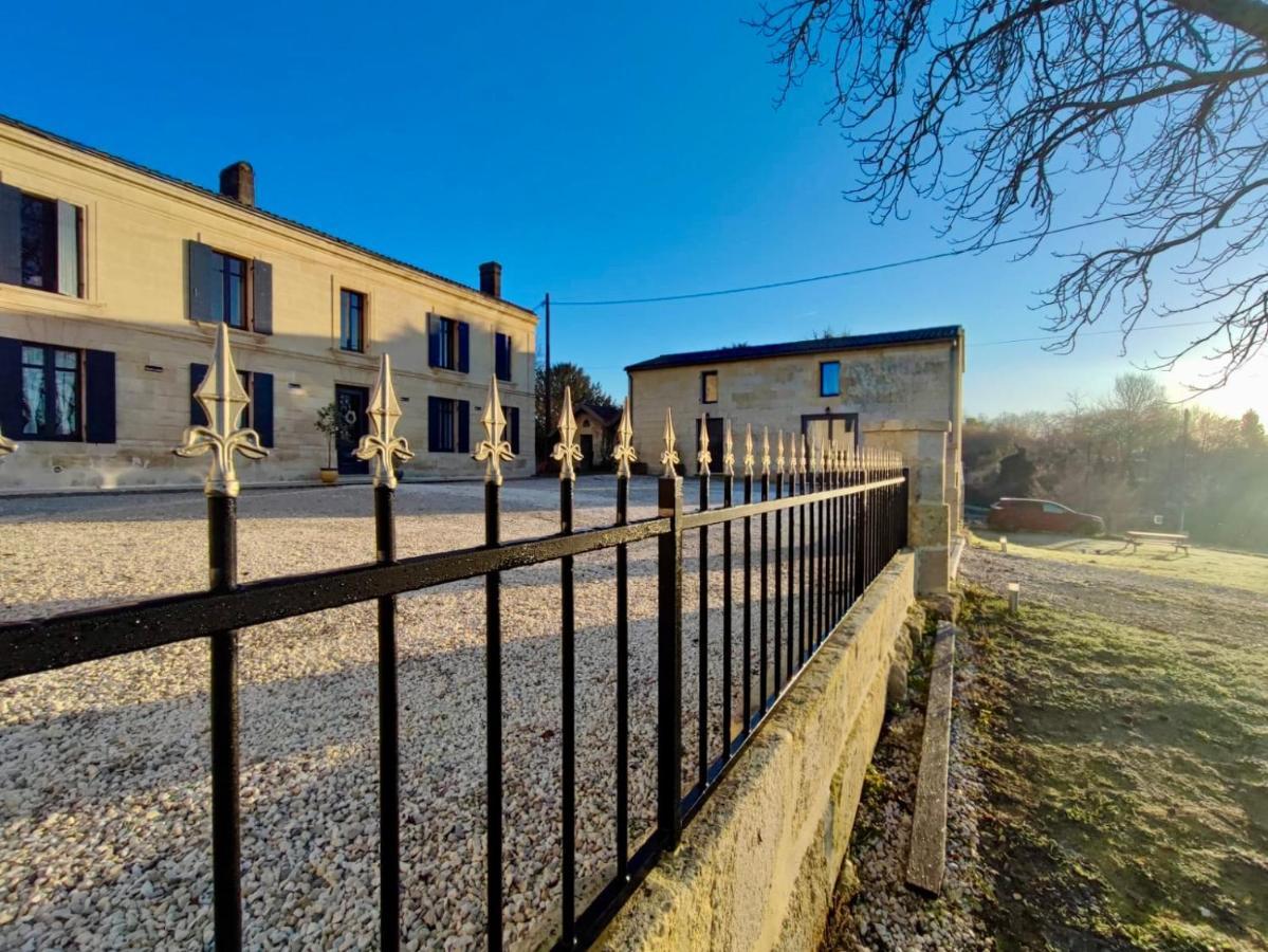 Villa Domaine des Hugons à Prignac-et-Marcamps Extérieur photo