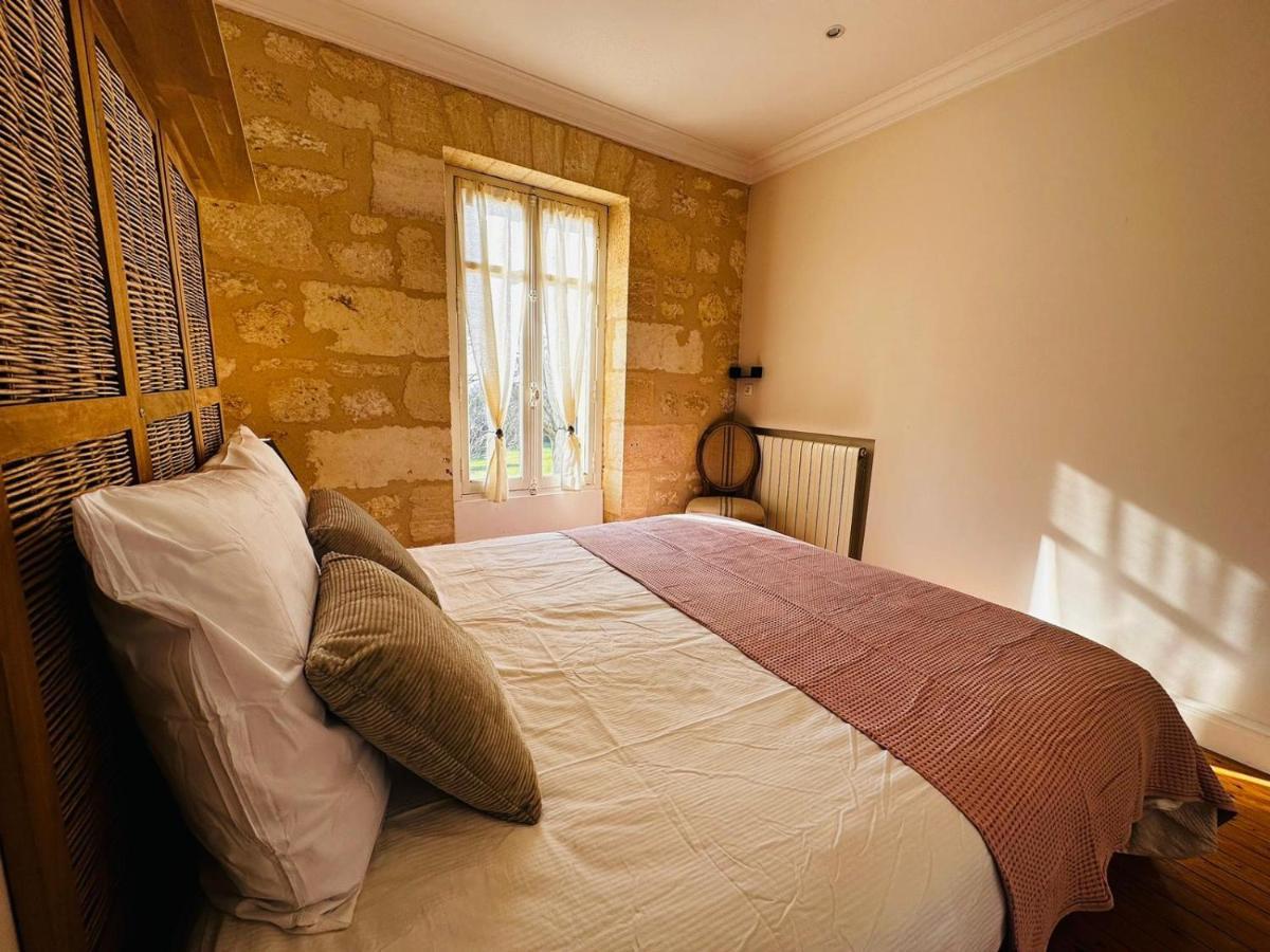 Villa Domaine des Hugons à Prignac-et-Marcamps Extérieur photo